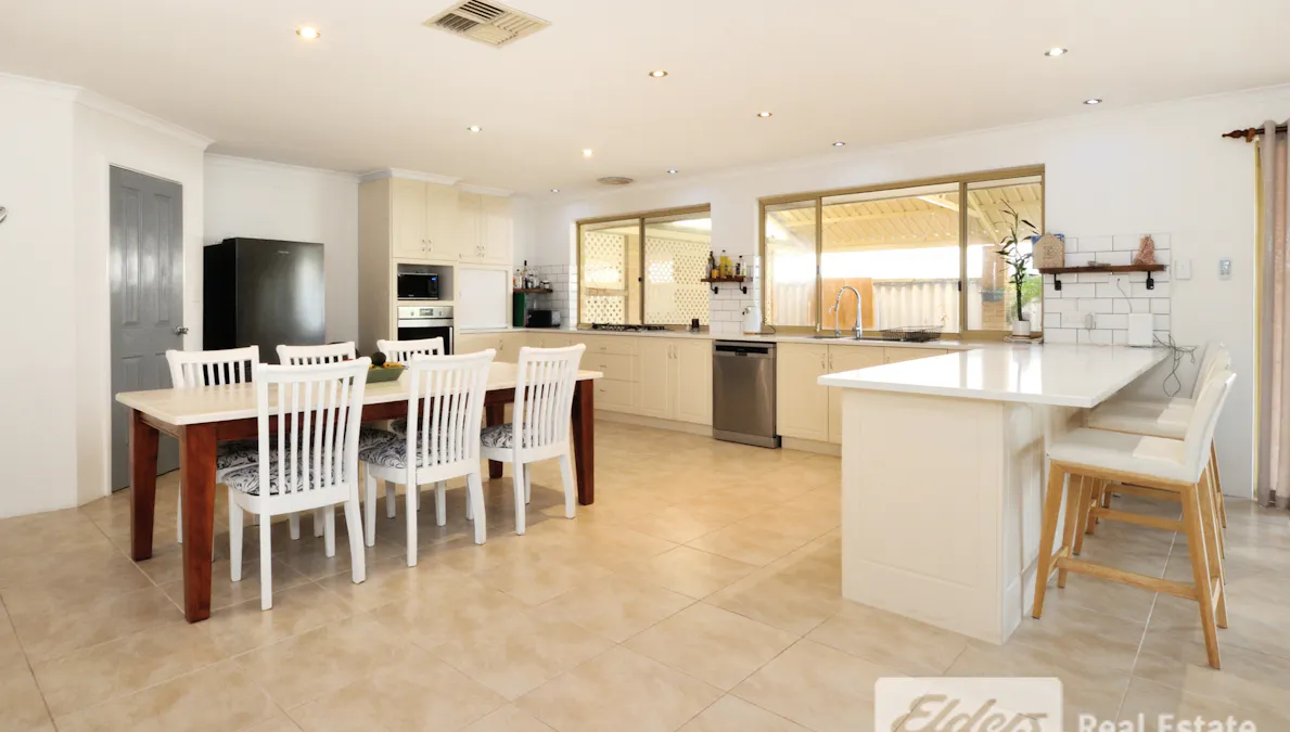 48 Jubilee Drive, Waikiki, WA, 6169 - Image 9