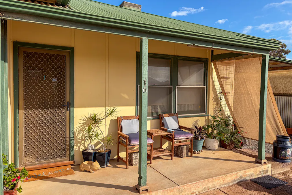 16 Wellington Road, Cowell, SA, 5602 - Image 1