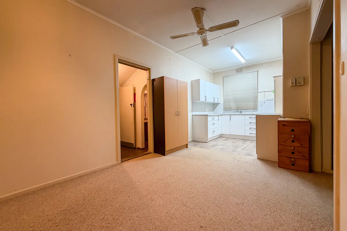 16 Wellington Road — photo 10 of 30