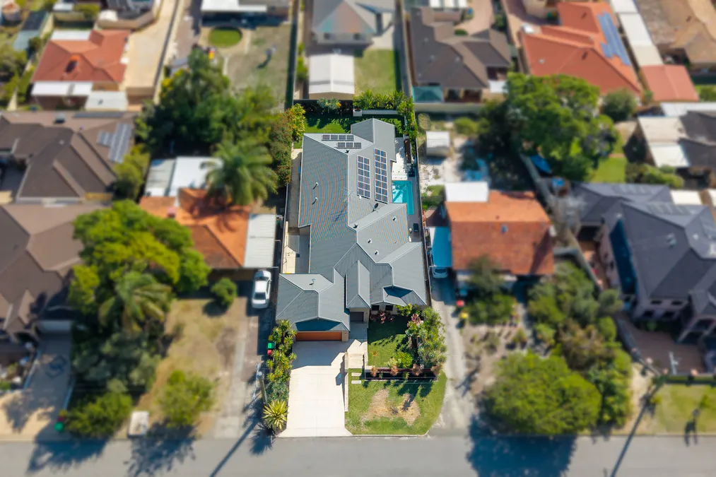 4 Bransby Street, Morley, WA, 6062 - Image 32