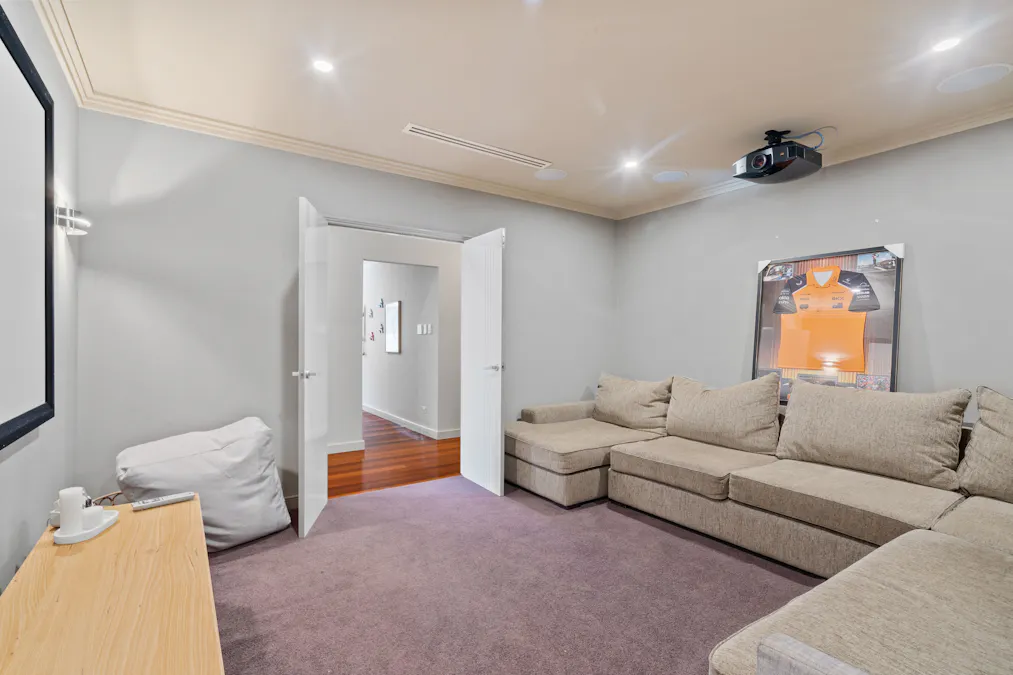 4 Bransby Street, Morley, WA, 6062 - Image 20