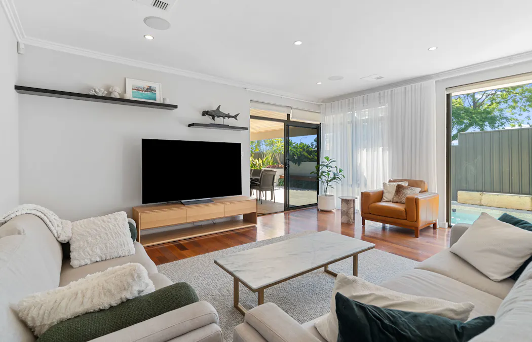 4 Bransby Street, Morley, WA, 6062 - Image 10