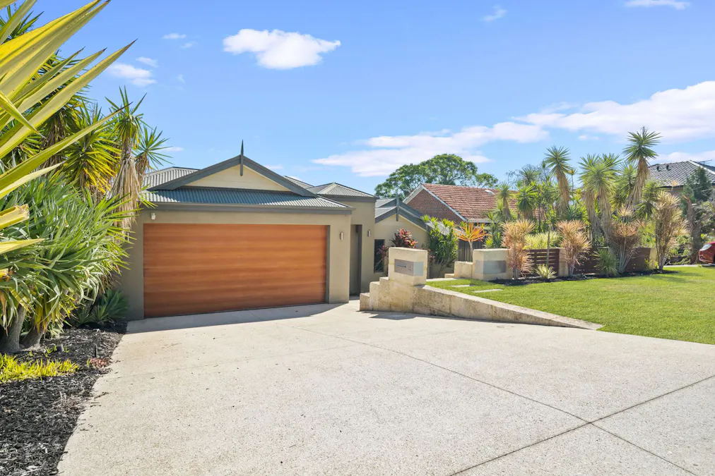 4 Bransby Street, Morley, WA, 6062 - Image 2