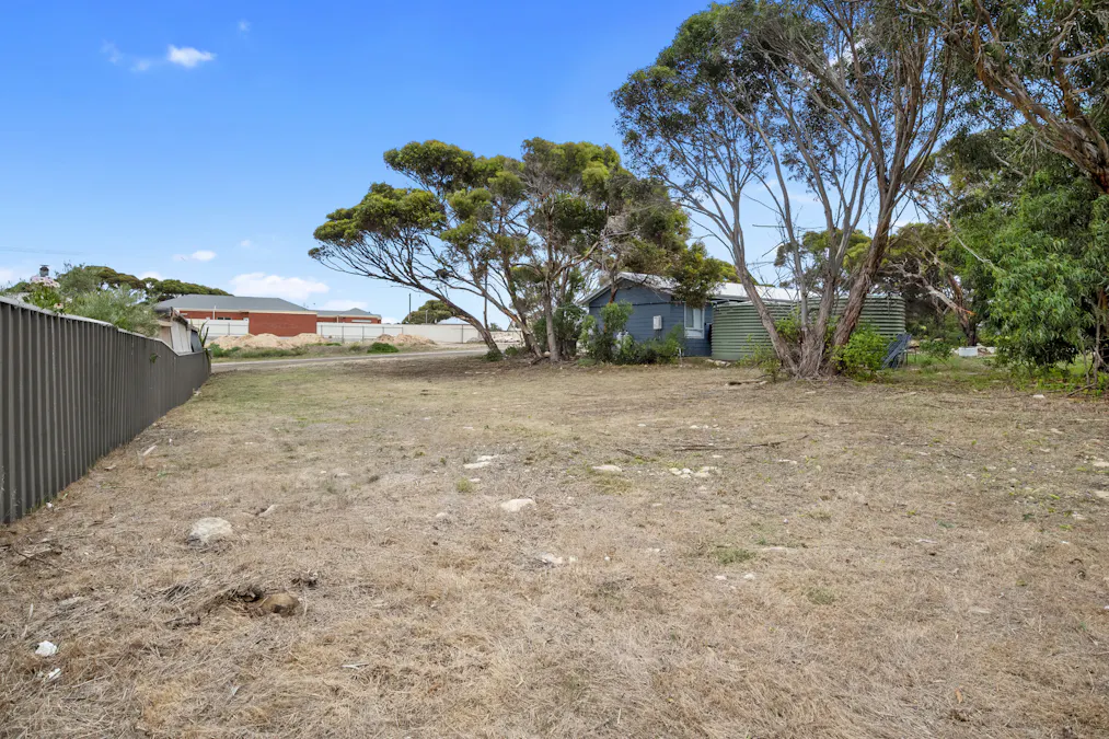 4 Brownlow Crescent, Kingscote, SA, 5223 - Image 9