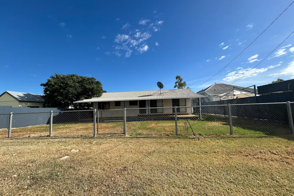 59  Goldring Street, Julia Creek, QLD, 4823 - Image 12