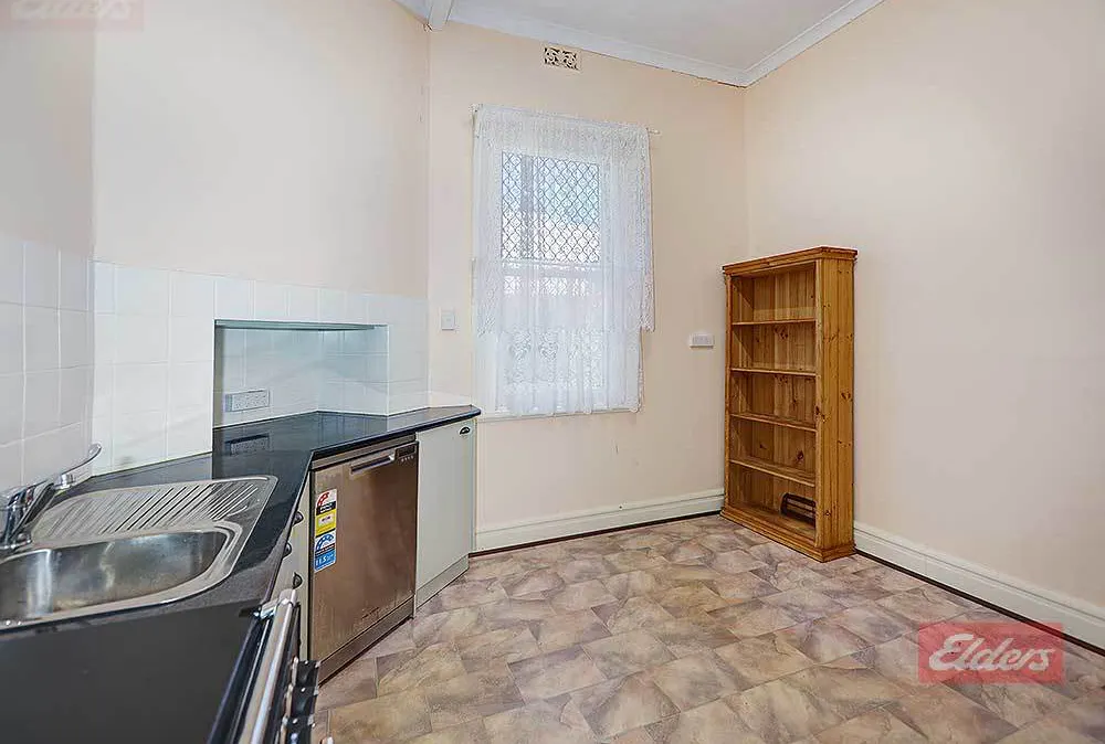 6 Falcon Street, Narrogin, WA, 6312 - Image 7