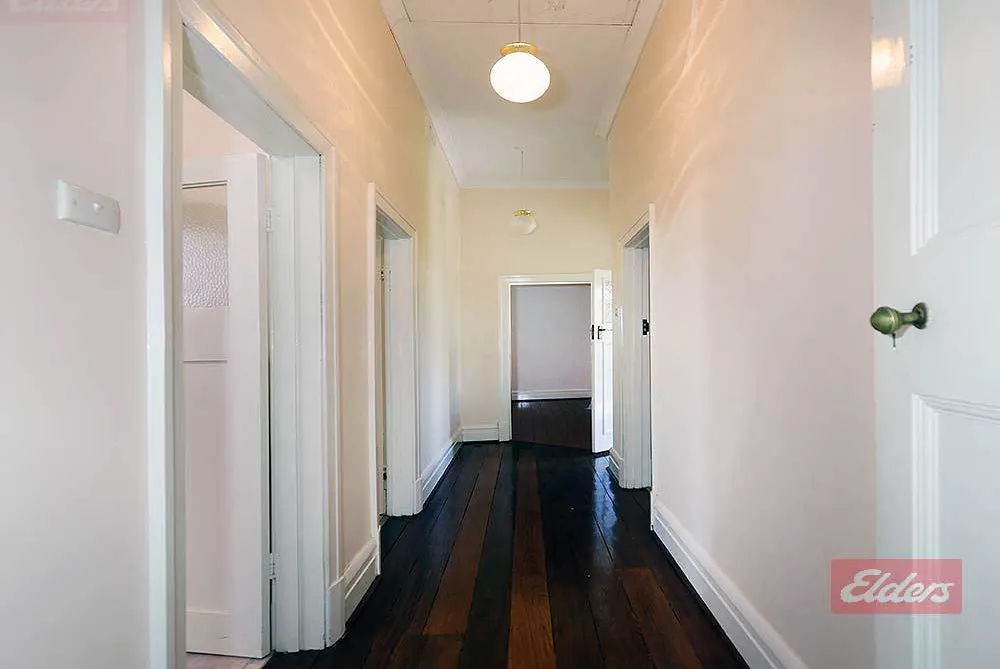 6 Falcon Street, Narrogin, WA, 6312 - Image 11