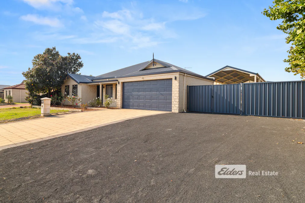 69 Burleigh Drive, Australind, WA, 6233 - Image 2