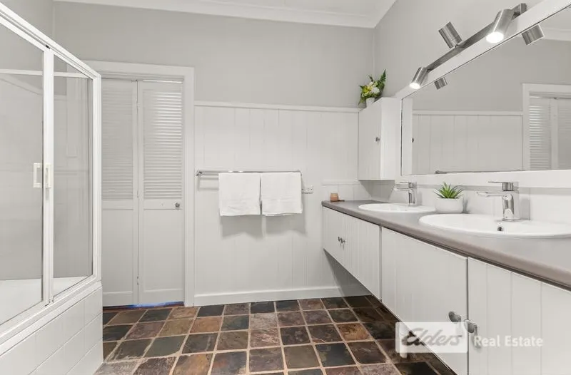 99 Mangles Street, South Bunbury, WA, 6230 - Image 8