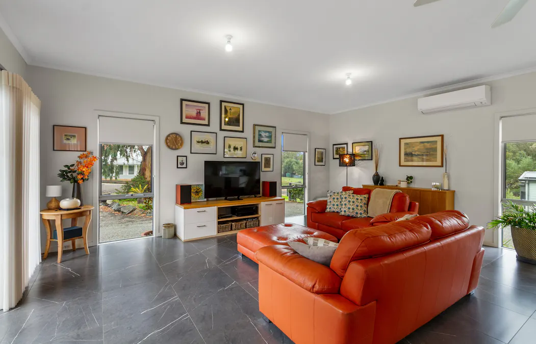 8 Adelaide North Road, Watervale, SA, 5452 - Image 11