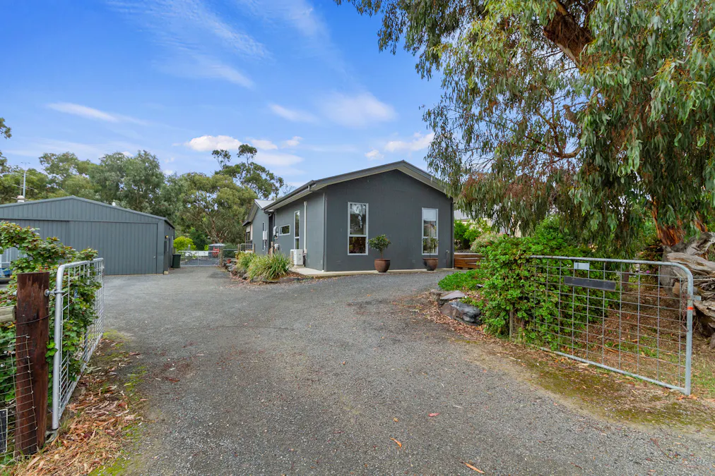 8 Adelaide North Road, Watervale, SA, 5452 - Image 25