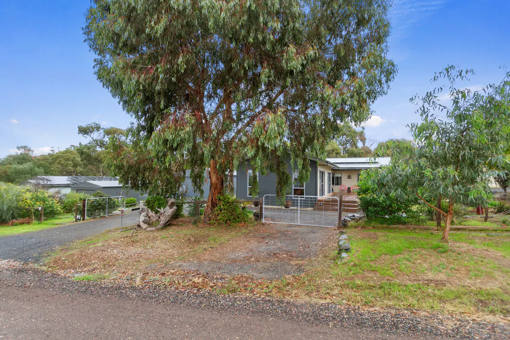 8 Adelaide North Road, Watervale, SA, 5452 - Image 29
