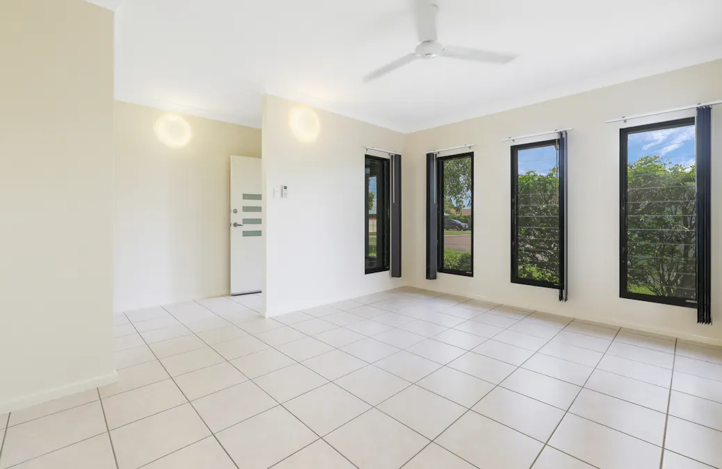 10 Gumulala Street, Lyons, NT, 0810 - Image 4