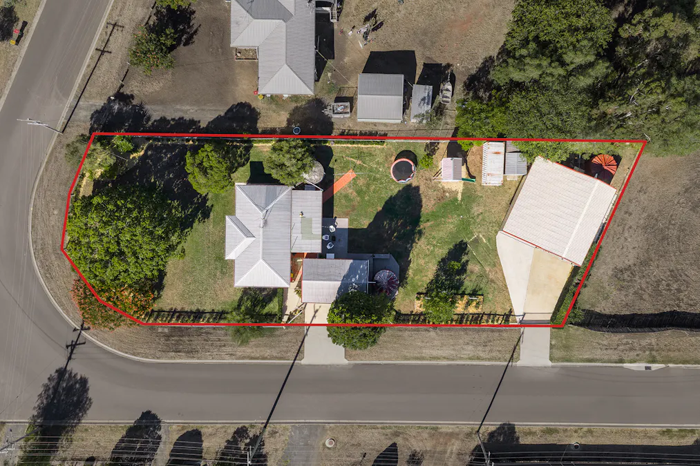 3 Catherine Crescent, Kingsthorpe, QLD, 4400 - Image 2