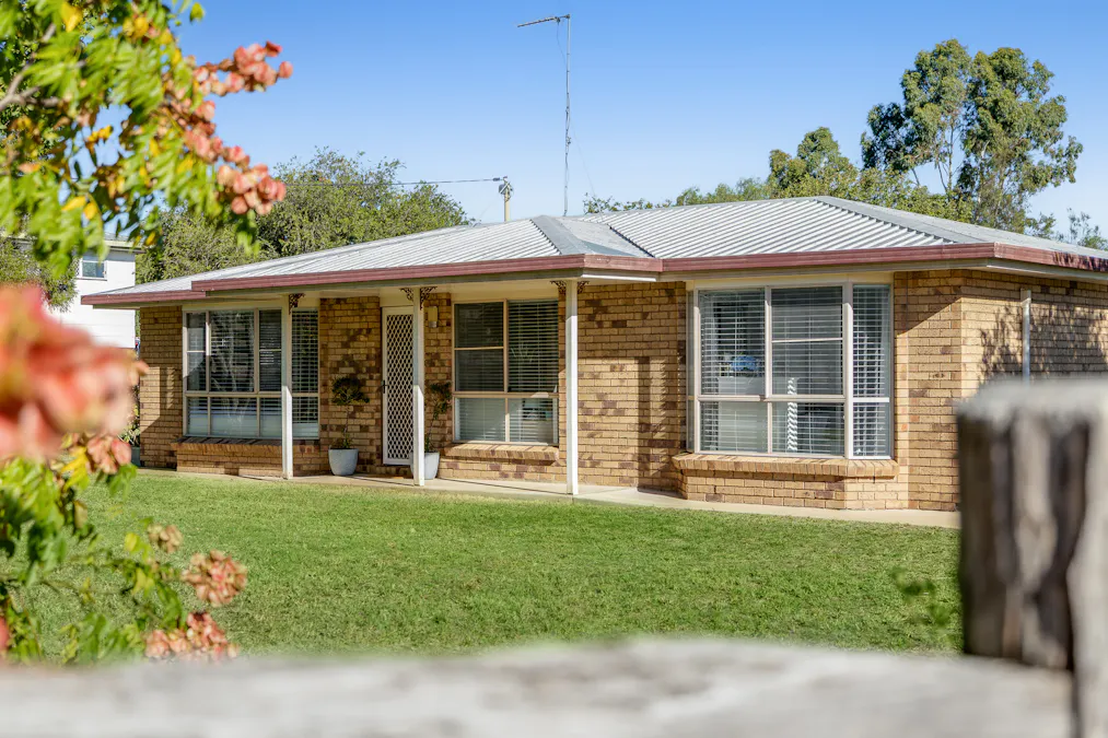 3 Catherine Crescent, Kingsthorpe, QLD, 4400 - Image 18