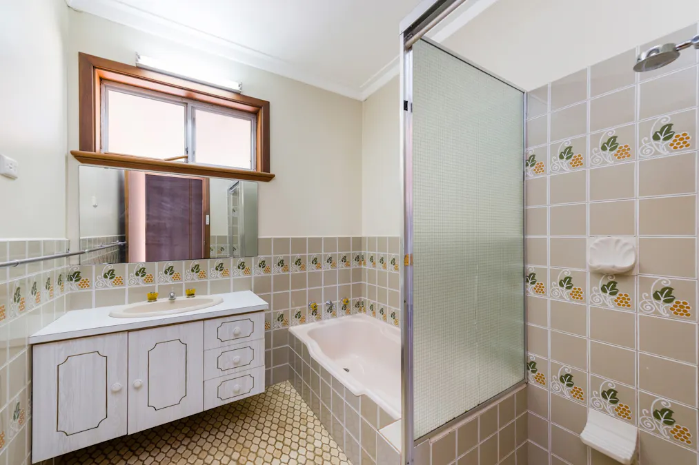 74 Kennedy Street, Northam, WA, 6401 - Image 16