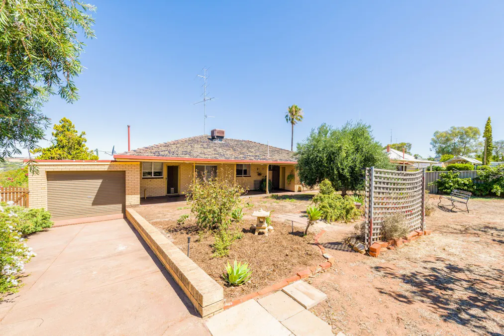 74 Kennedy Street, Northam, WA, 6401 - Image 3