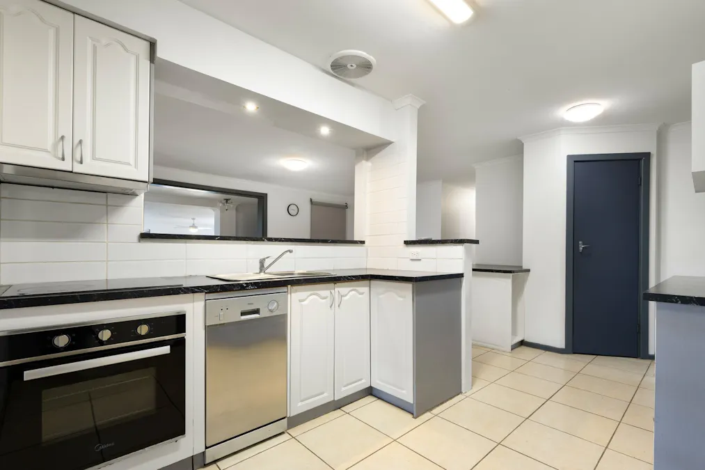 29 Montefiore Street, Australind, WA, 6233 - Image 3