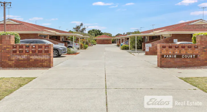 17/10 Hefron Street, Rockingham, WA, 6168 - Image 1
