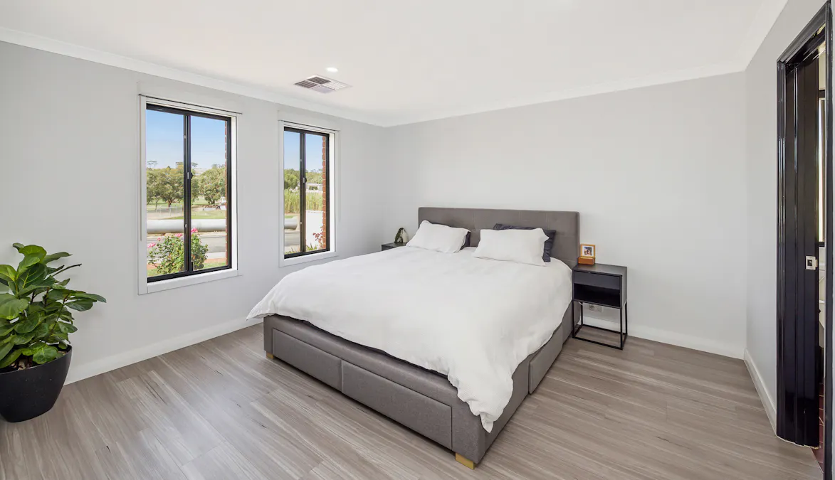 137 Throssell Street, Northam, WA, 6401 - Image 4