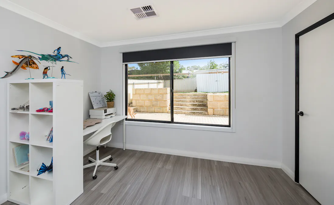 137 Throssell Street, Northam, WA, 6401 - Image 16