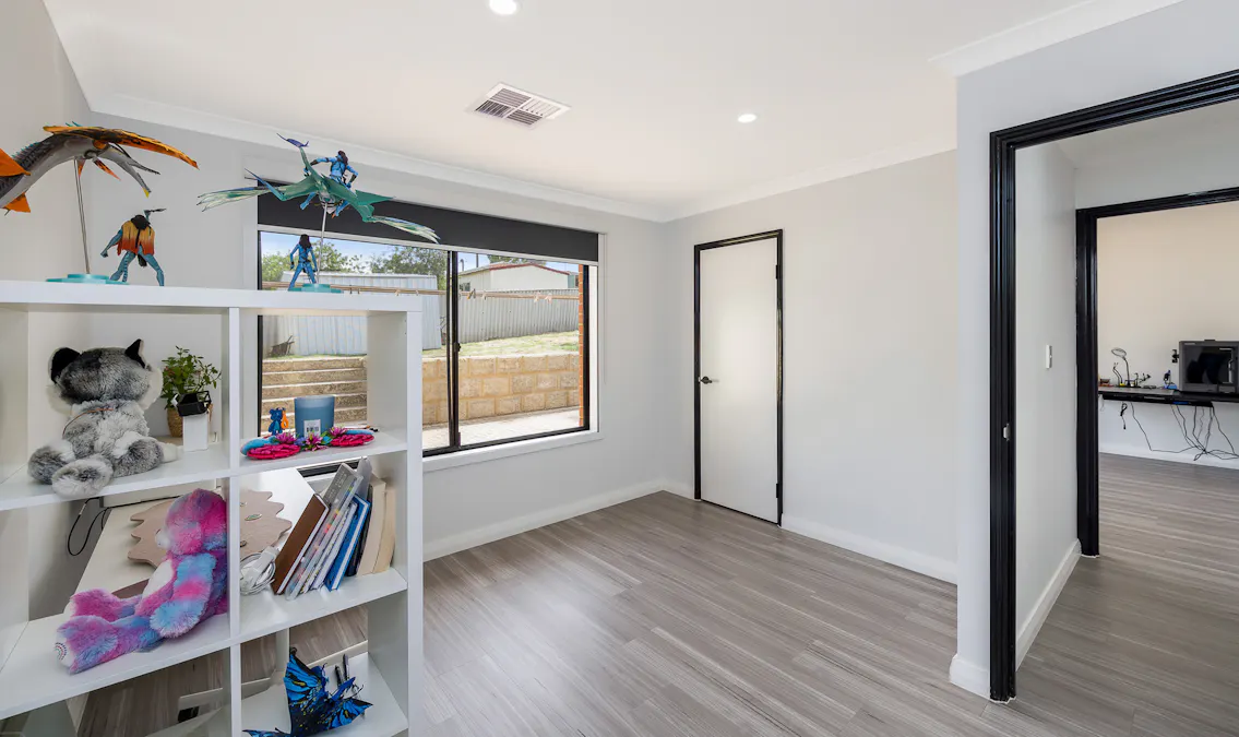 137 Throssell Street, Northam, WA, 6401 - Image 17