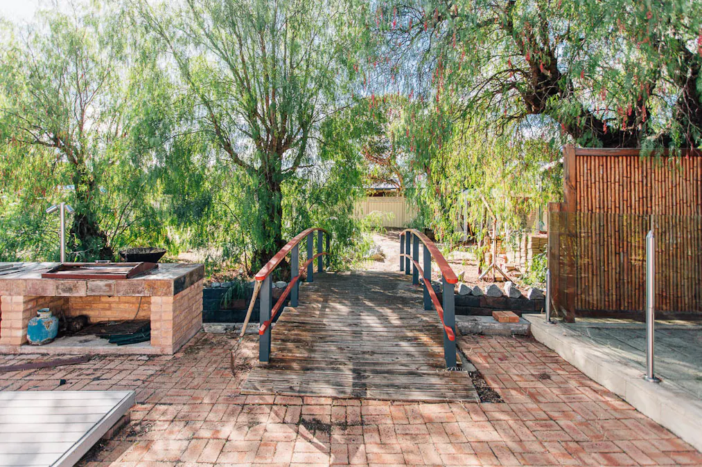 30 South Street, York, WA, 6302 - Image 11