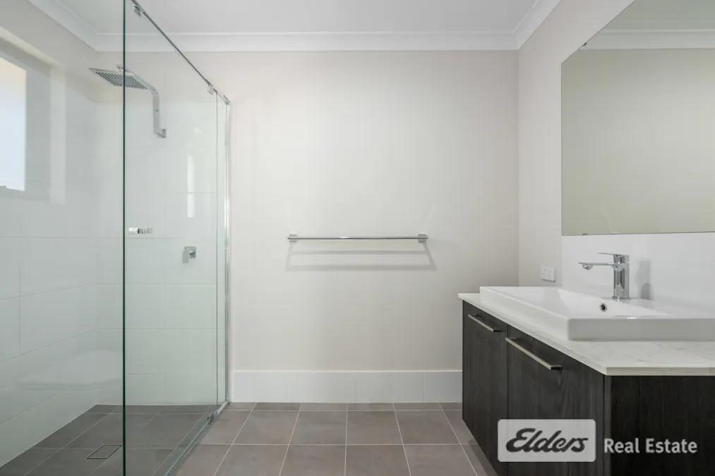 5 Kembla Way, Lakelands, WA, 6180 - Image 8