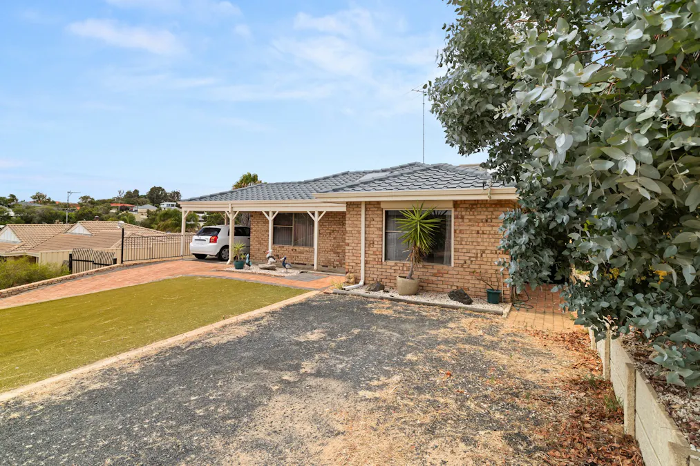 3 Pelican Place, Australind, WA, 6233 - Image 3