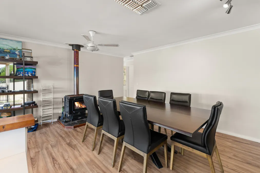 3 Pelican Place, Australind, WA, 6233 - Image 6