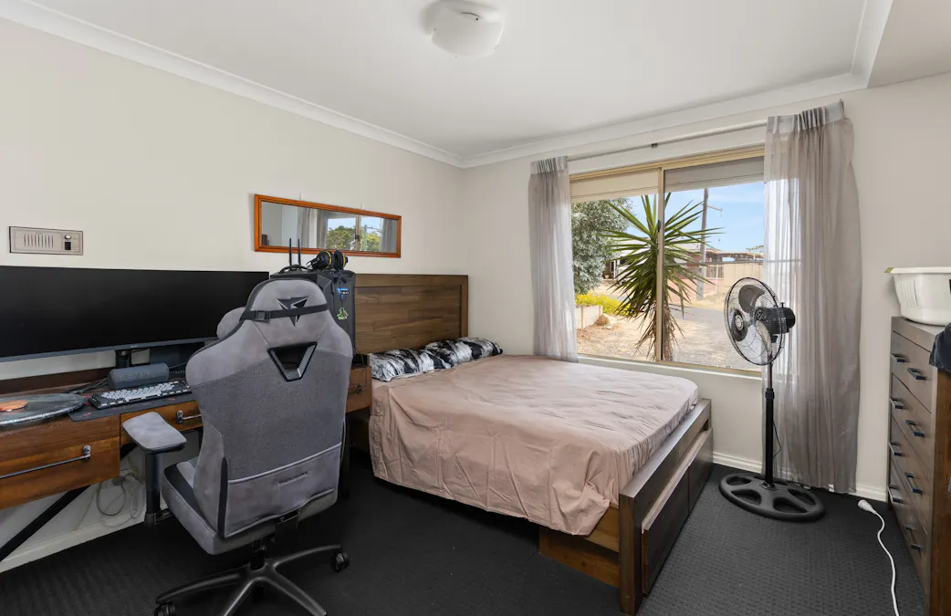 3 Pelican Place, Australind, WA, 6233 - Image 12