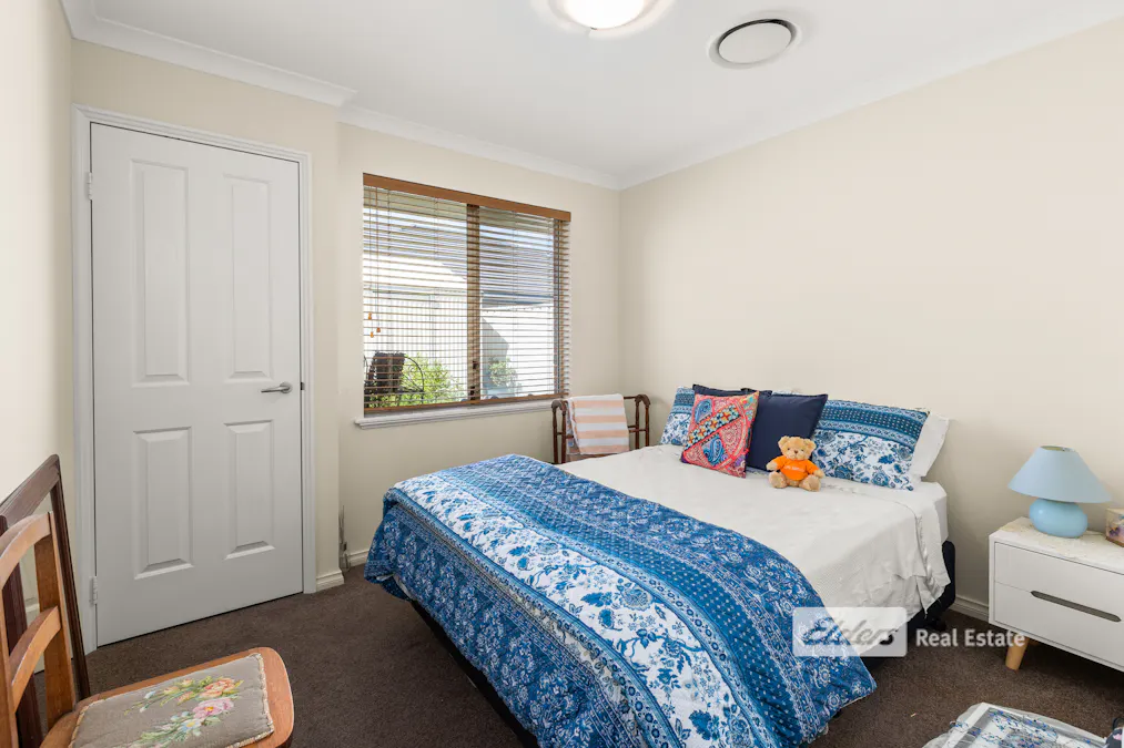 14 Westwind Crescent, Harvey, WA, 6220 - Image 12