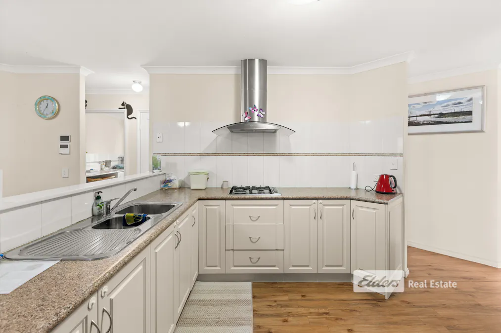 14 Westwind Crescent, Harvey, WA, 6220 - Image 4