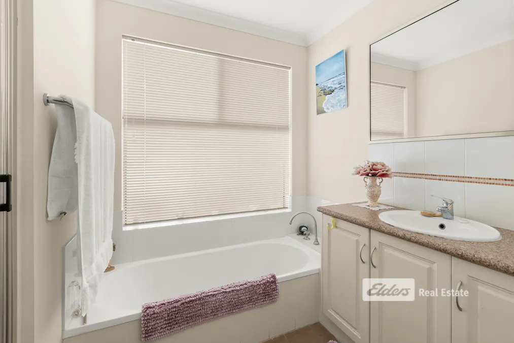 14 Westwind Crescent, Harvey, WA, 6220 - Image 14