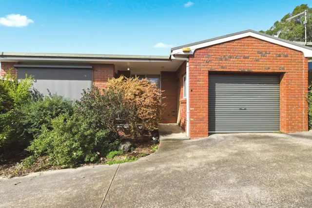 2/15 Station Street — photo from Elders Real Estate Leongatha