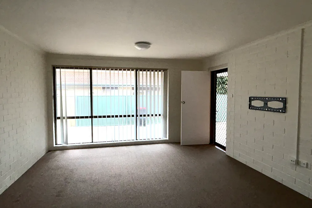 1/161 Eighteenth Street, Renmark, SA, 5341 - Image 3