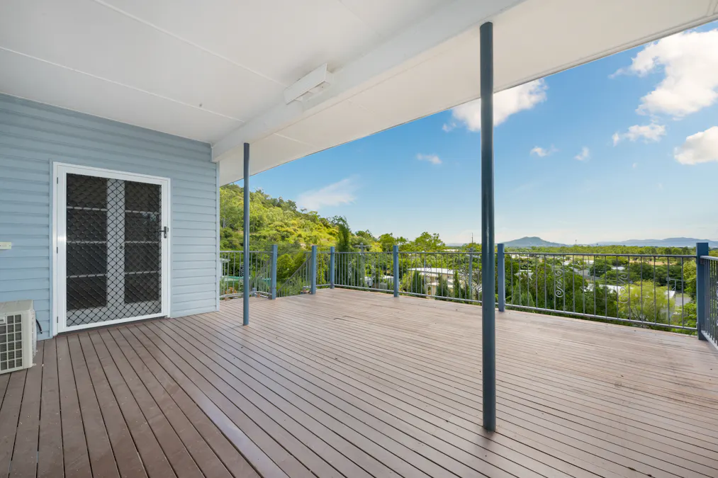 8 McCahill Street, Stuart, QLD, 4811 - Image 3