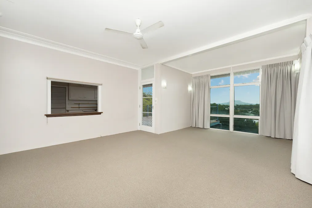 8 McCahill Street, Stuart, QLD, 4811 - Image 5