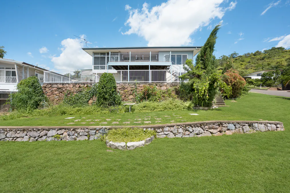 8 McCahill Street, Stuart, QLD, 4811 - Image 1