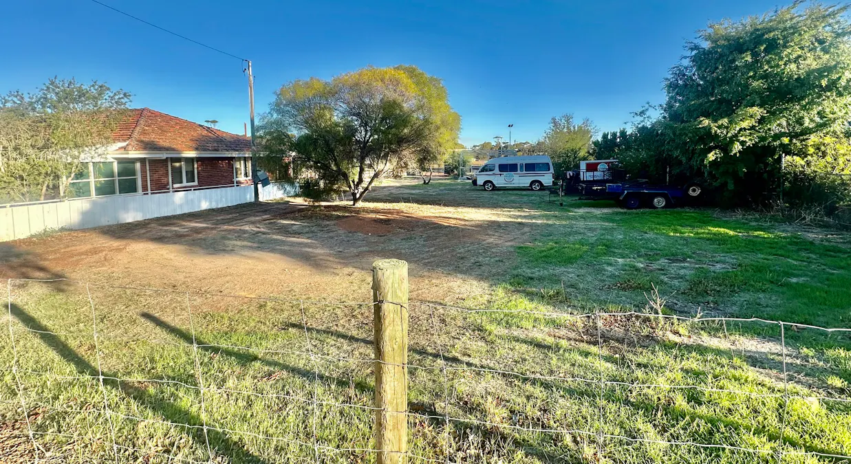 23 Taylor Street, Dumbleyung, WA, 6350 - Image 3