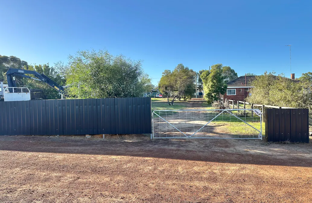 23 Taylor Street, Dumbleyung, WA, 6350 - Image 4