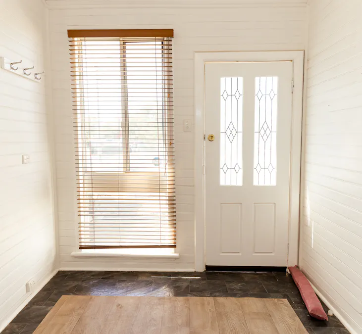 8 Ellis Road, Merredin, WA, 6415 - Image 8