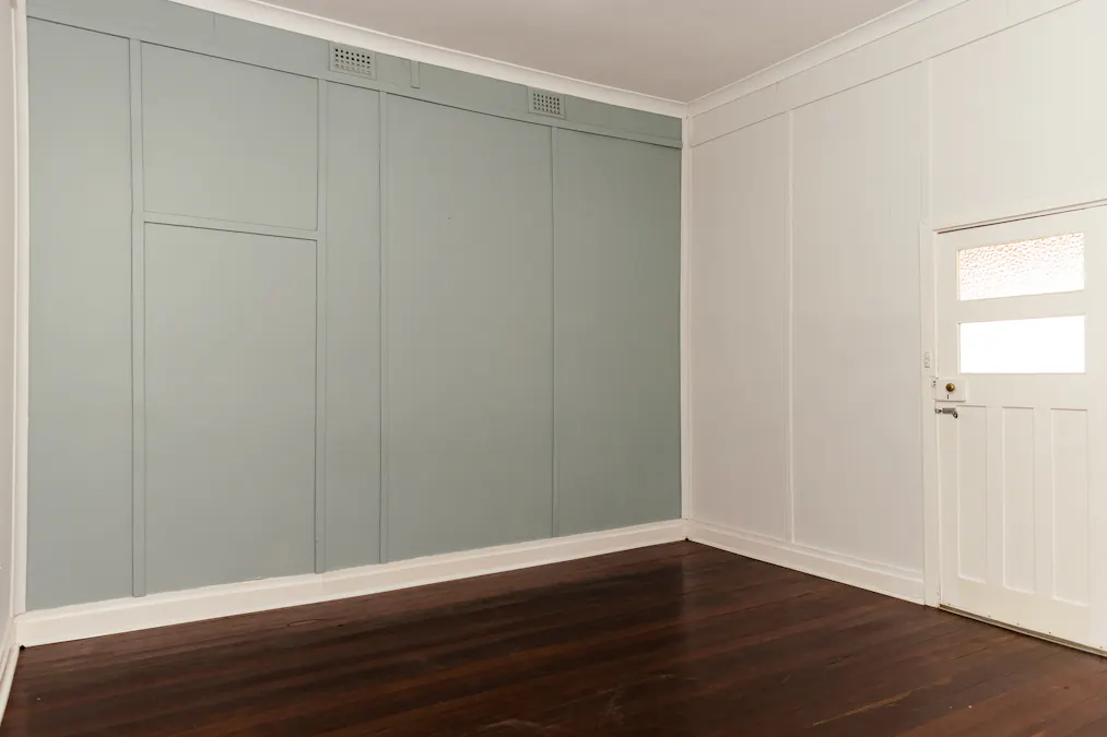 8 Ellis Road, Merredin, WA, 6415 - Image 10
