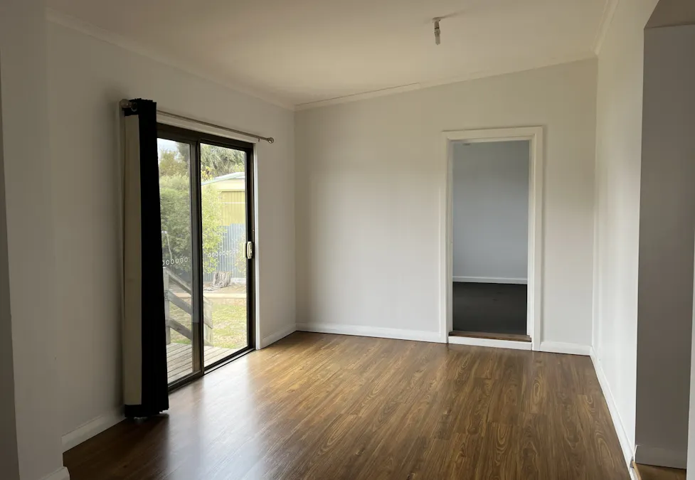 65 Memorial Drive, Naracoorte, SA, 5271 - Image 8