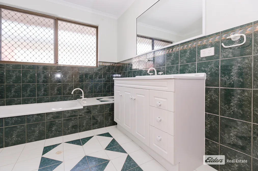 20 Salvado Road, Orana, WA, 6330 - Image 24