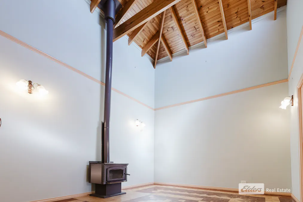 20 Salvado Road, Orana, WA, 6330 - Image 12