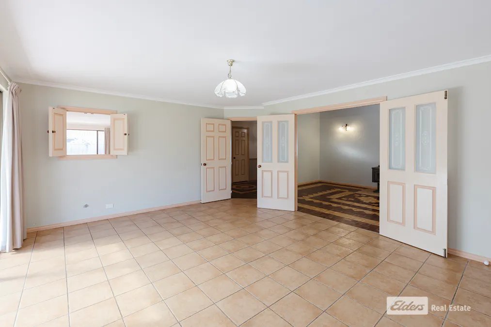 20 Salvado Road, Orana, WA, 6330 - Image 11