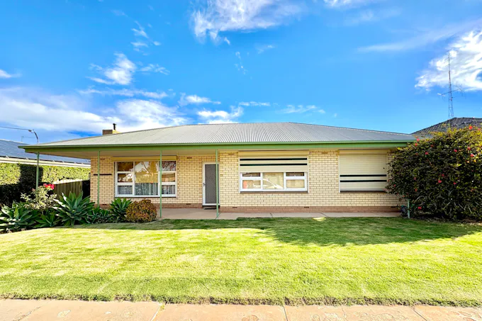 44 Medley Terrace, Wudinna, SA, 5652 - Image 1