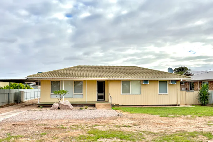 4 Turley Street, Wudinna, SA, 5652 - Image 1