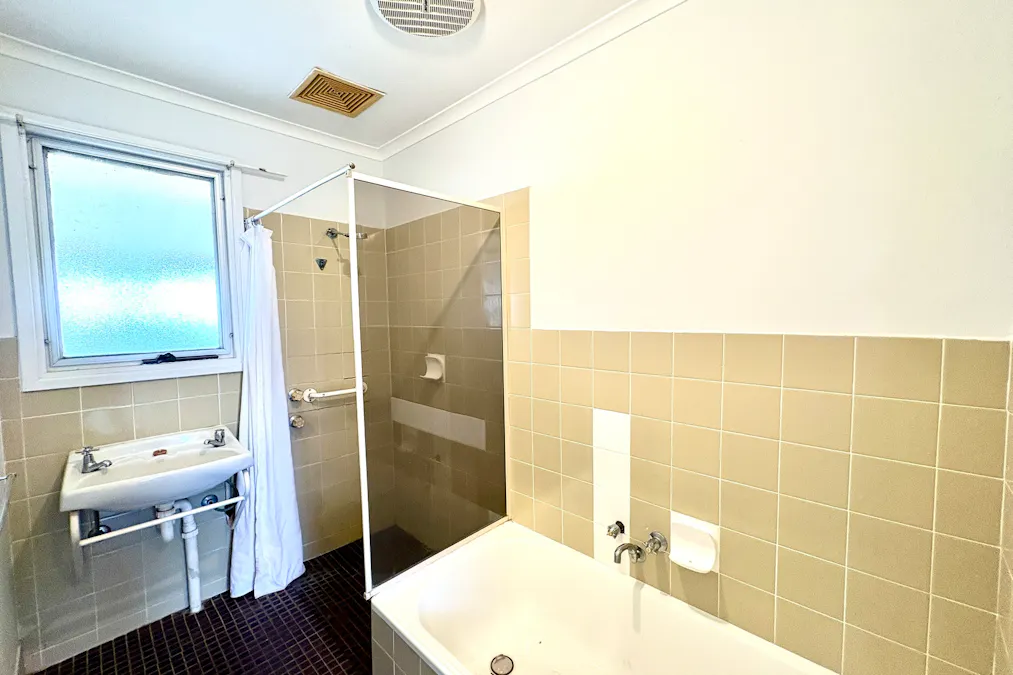 4 Turley Street, Wudinna, SA, 5652 - Image 3